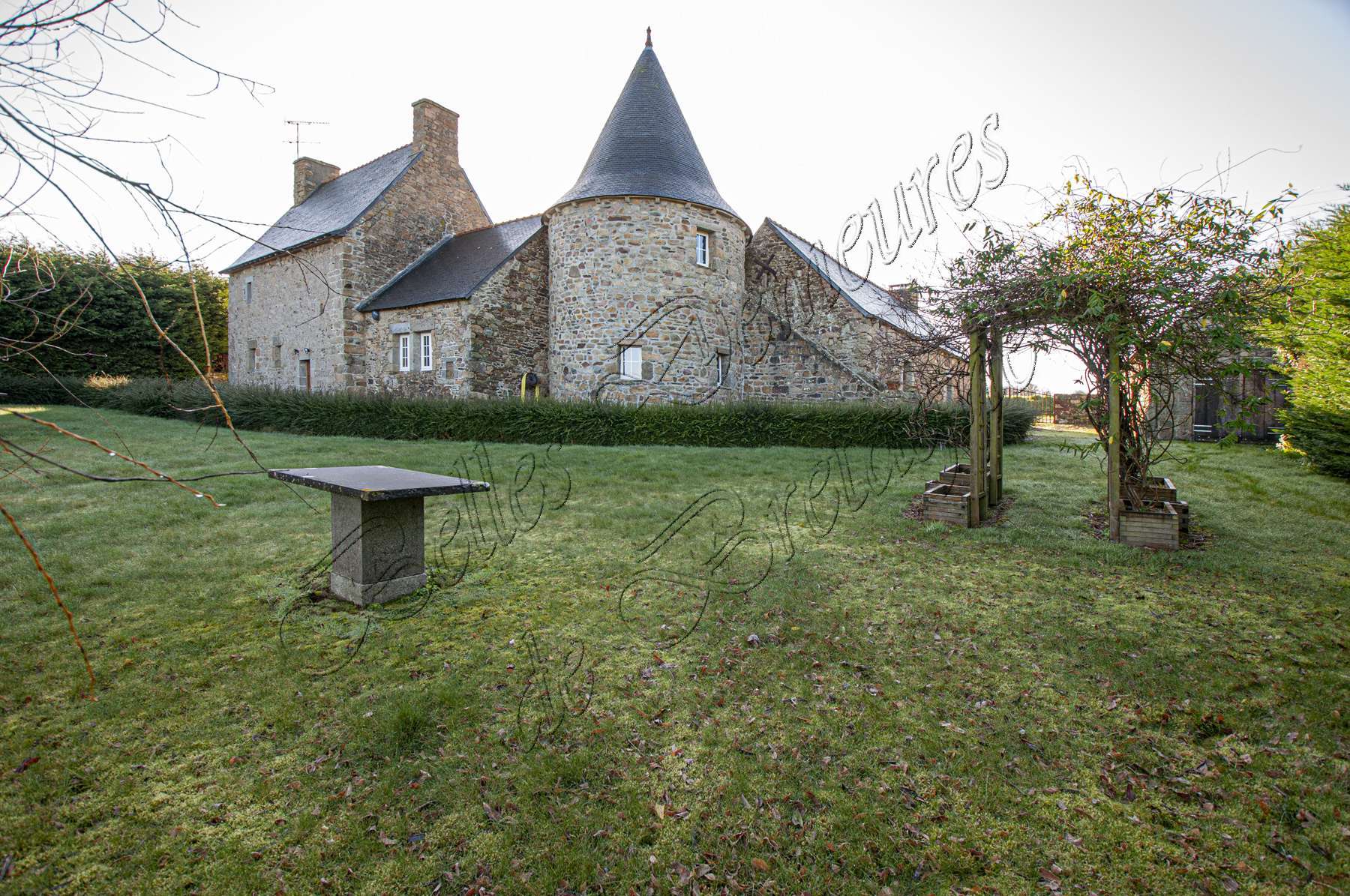 A vendre joli manoir Breton Côtes d'armor Bretagne | Moulin
