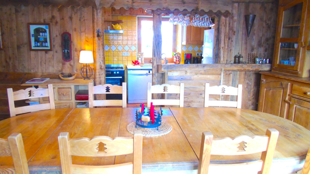 Beautiful traditional alpine property for sale in Serre Chevalier Moulin