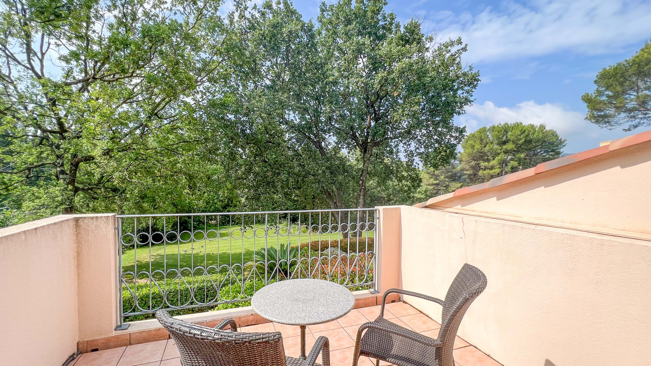 Royal Mougins Golf Club, a charming house of 2 bedrooms south facing